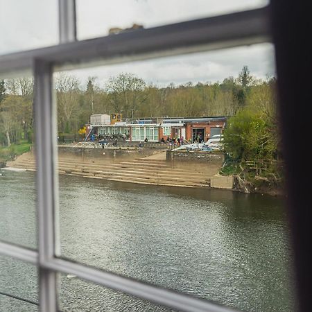 The Mug House Inn ビュードリー エクステリア 写真