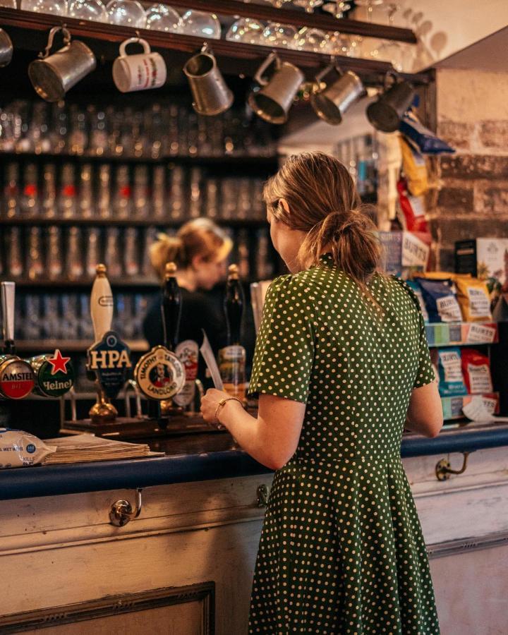 The Mug House Inn ビュードリー エクステリア 写真